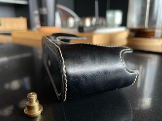 Fondello in pelle per Leica M240