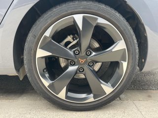 CUPRA León Sp 1.5 eTSI 150cv DSG TECHO🌞 + BEATS🎶