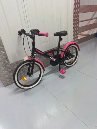 Bicicleta infantil Btwin rosa