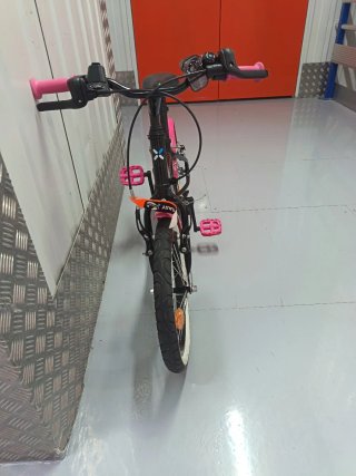 Bicicleta infantil Btwin rosa