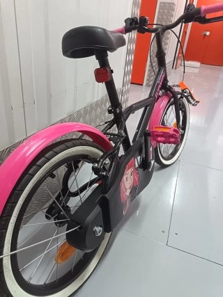 Bicicleta infantil Btwin rosa