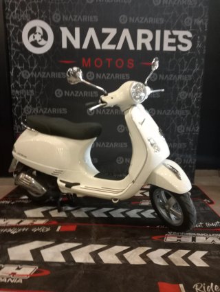 Vespa LX 125ie Blanca