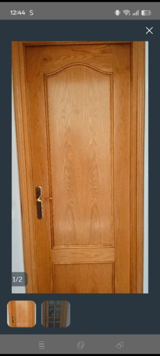 Puerta de madera interior