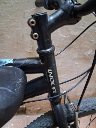 Bicicleta de montaña INDUR 18V