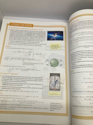 Física y Química 1o Bachillerato : Revuela