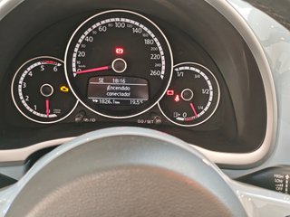 Volkswagen Beetle 2014