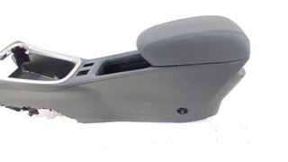 CONSOLA CENTRAL JEEP AVENGER 934001