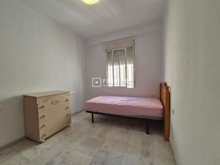 Piso en alquiler en Los Remedios en Sevilla