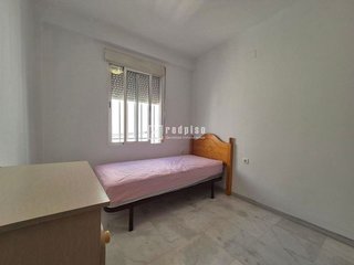 Piso en alquiler en Los Remedios en Sevilla