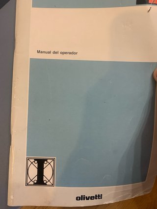 Máquina de escribir Olivetti ET Personal 56