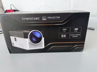 Proyector Magcubic 1080P WiFi 6 BT 5.4
