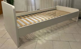 Cama Ikea Askvoll blanca