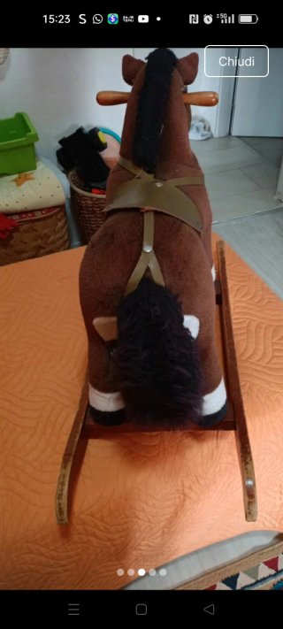 Cavallino a dondolo marrone