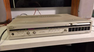 Amplificador Integrado Estéreo Aiwa 8200