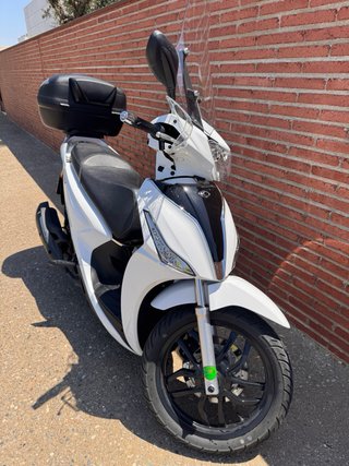 Kymco People S 125 Blanco Perla muy cuidada!