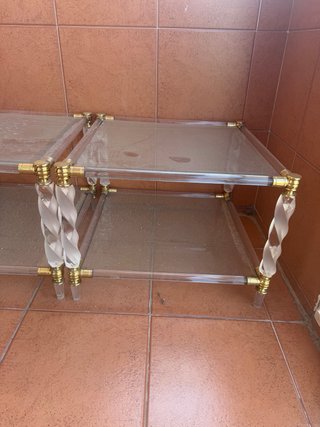 Mesa de salón y auxiliar cristal de diseño.
