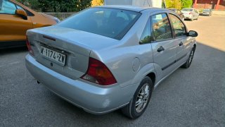 Ford Focus 2000