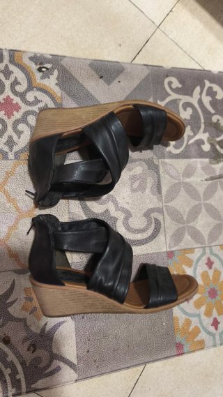 Sandalias cuña elegantes 38