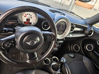 MINI Clubman 2012
