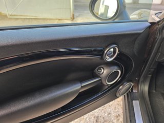 MINI Clubman 2012
