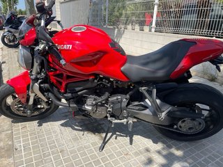 Ducati Monster 1200 Roja hasta el sabado !!!!