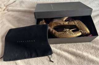 Zapatos Piel Pura López Dorados