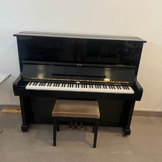 Piano Kawai Negro