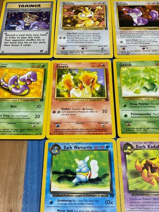 17 cartas pokemon TEAM ROCKET inglés SIN REPETIR