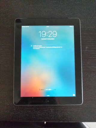 iPad 3 16GB Wi-Fi + Cellular Argento