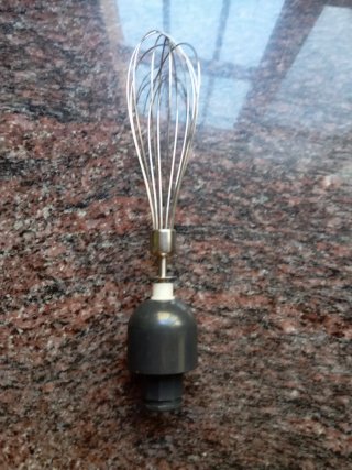 Batidora de mano Bosch CNHR13.