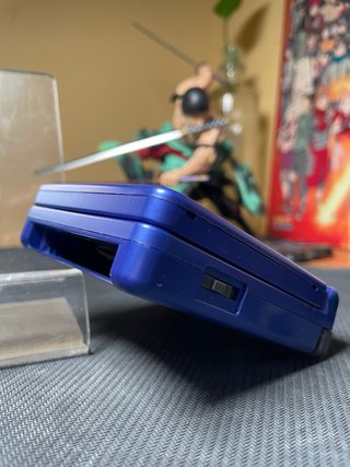Nintendo Game Boy advance Azul electrico.