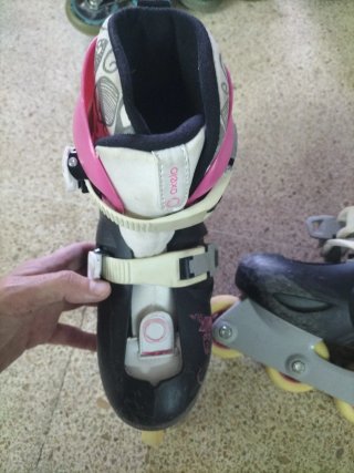 Patines en línea Oxelo rosas y negros