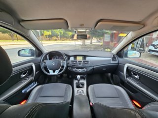 Renault Laguna GT año 2012 GPS Xenon 2.0 DCI 130 c