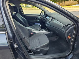Renault Laguna GT año 2012 GPS Xenon 2.0 DCI 130 c