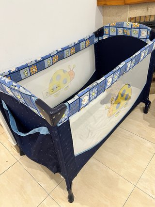 Cuna de viaje infantil