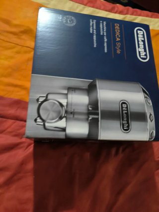 Cafetera DeLonghi EC685.R Roja Solo usada 7 dias.