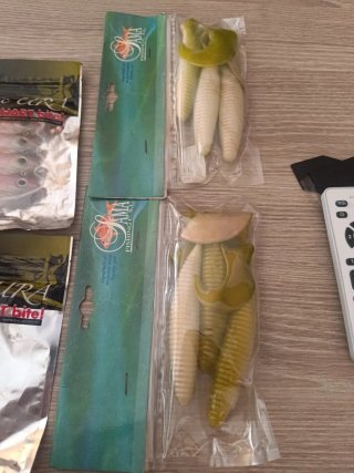 Lotes de señuelos de pesca lució y siluro