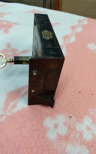 Cerradura antigua