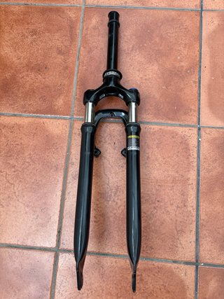 Horquilla Bicicleta Negra para 26”1 1/8