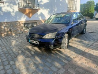 Ford Mondeo 2002