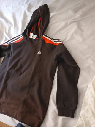 Sudadera Adidas Negra y Roja