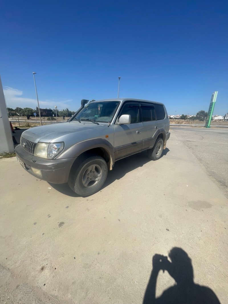 Toyota Land Cruiser 90 2002 - foto 1
