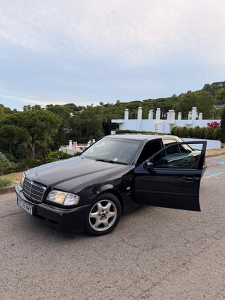 Mercedes-Benz Clase C 2000
