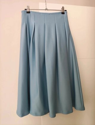Conjunto falda y top azul de Poète