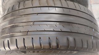 2X35€225/45ZR17 91Y Michelin Pilot Sport 4