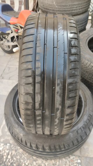 2X35€225/45ZR17 91Y Michelin Pilot Sport 4