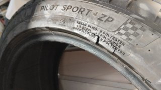 2X35€225/45ZR17 91Y Michelin Pilot Sport 4