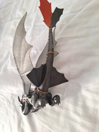 Furia Nocturna Figura Dragón