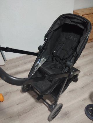 Carrito capazo Kinderkraft negro