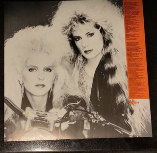 Vixen - Vixen (Hard Rock)